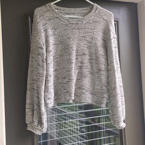 Texture & Thread Bubble Sleeve Top